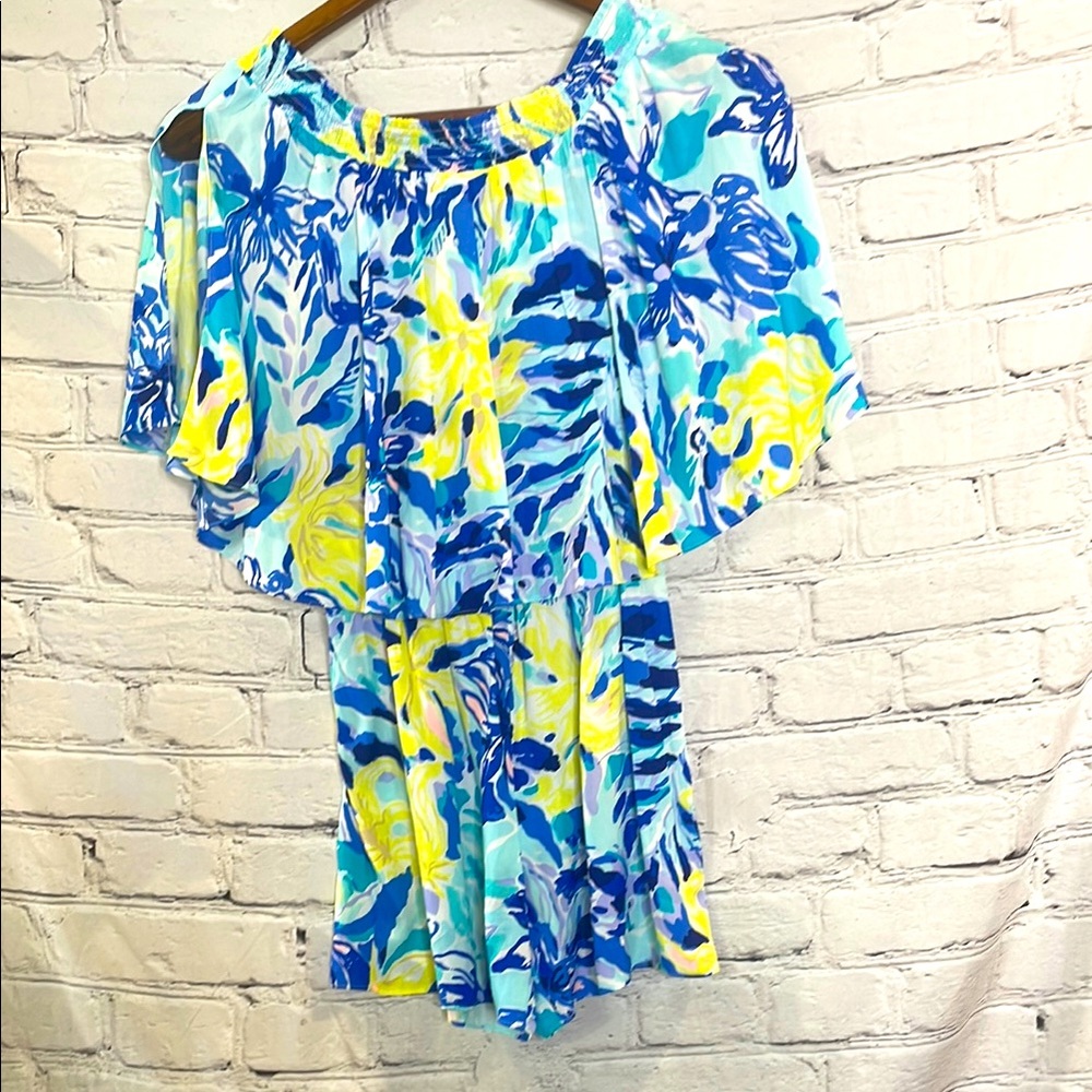 Lilly Pulitzer Tropical Beach Print Romper Size XX-Small Excellent Condition
